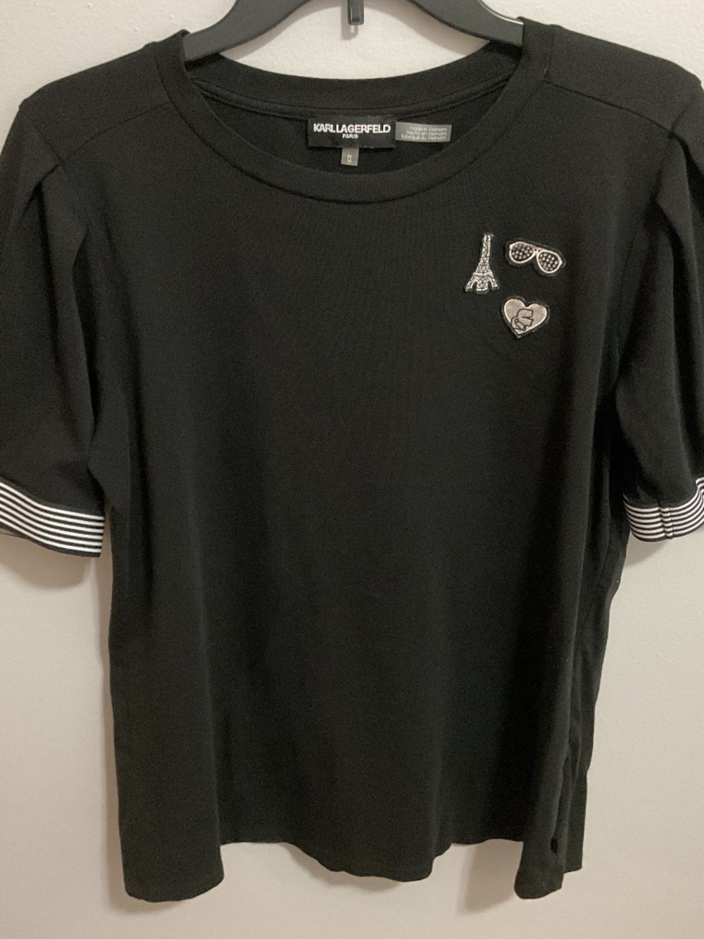 Karl Lagerfeld Paris Stripe Silhouette Graphic Print Tee, Medium